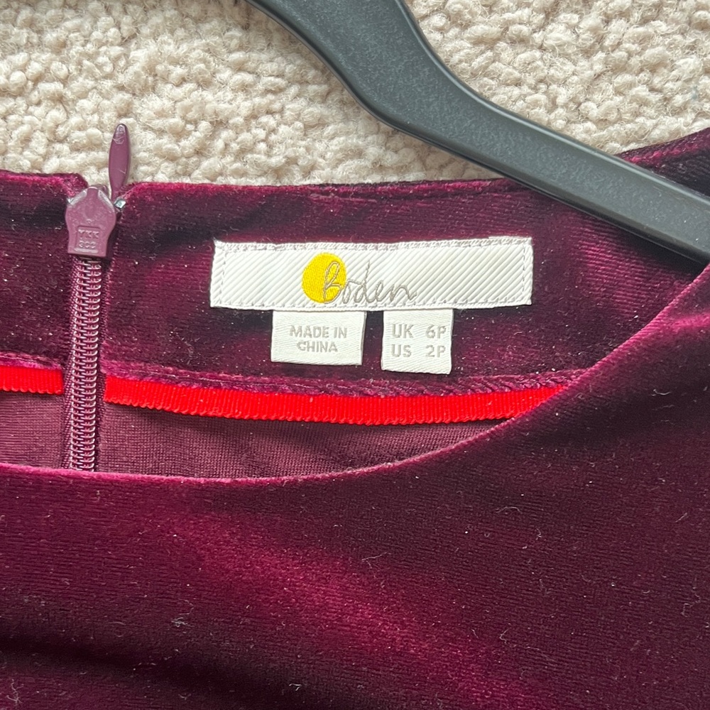 Boden Velvet Long Sleeve Dress in Deep Burgundy, stunning! - Picture 2 of 3